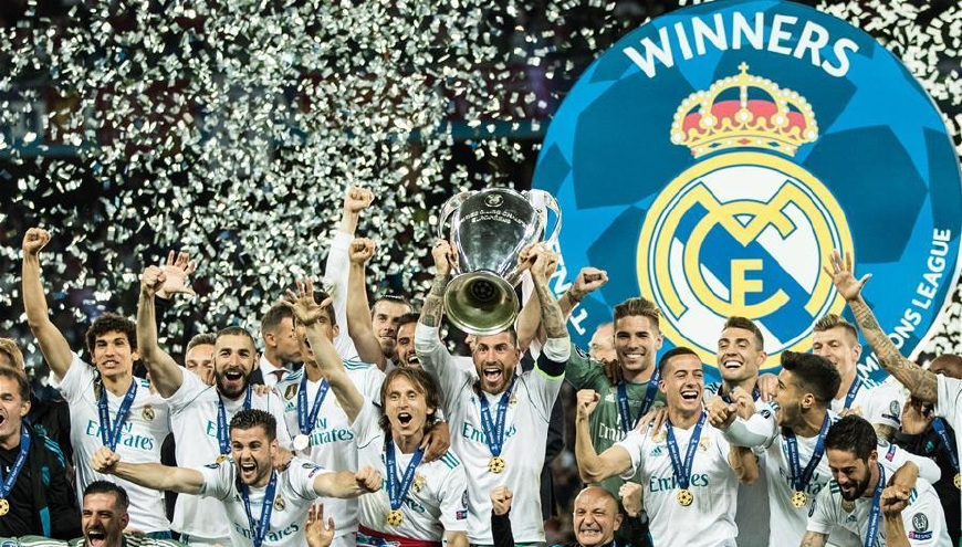 AC米兰通过老将策略增强阵容，引进莫德里奇和蒂亚戈-席尔瓦，弥补后防不足，延续稳定表现。